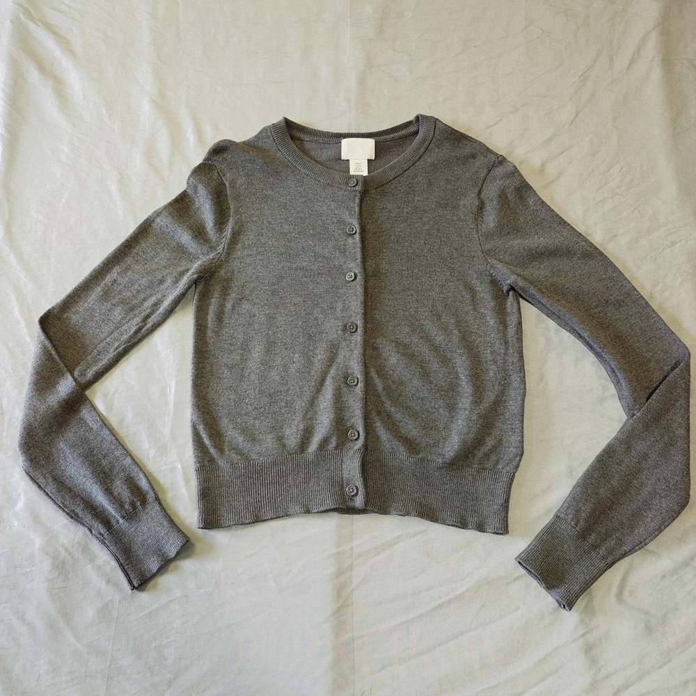 H&M Fine Knit Crewneck Cardigan Sweater Gray Size XS Minimalist Everyday